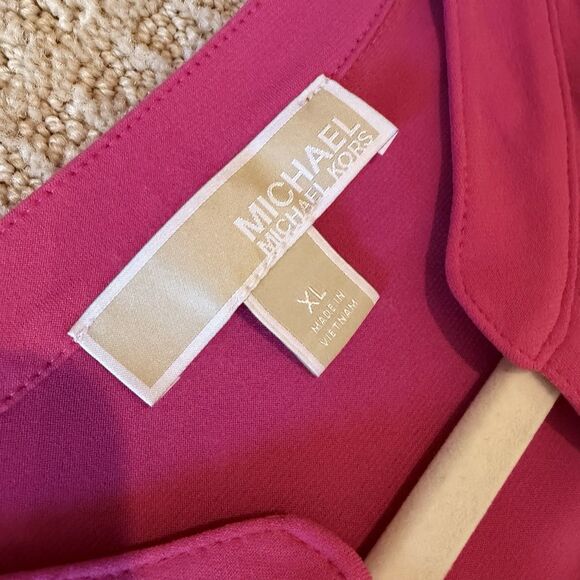Michael Kors Women’s XL Magenta Pink Zip Front Blouse Roll Tab Sleeves - Picture 8 of 13